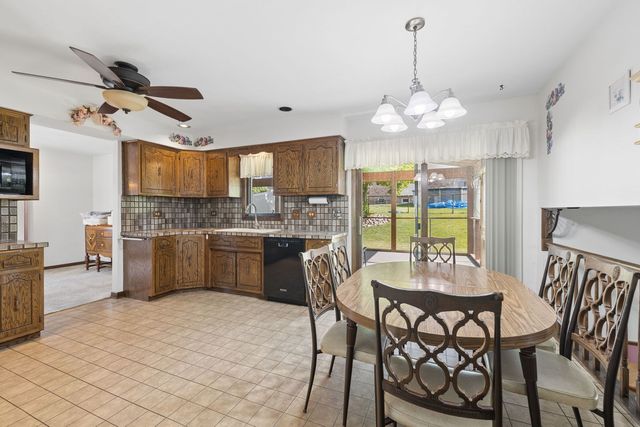 13049 Finch Court, Homer Glen, IL 60491
