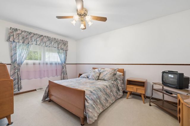 13049 Finch Court, Homer Glen, IL 60491