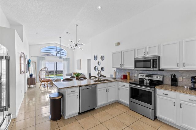 4711 PERSHOIE LANE, Kissimmee, FL 34746