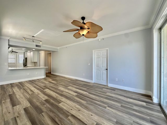 27 Royal Palm Way 406, Boca Raton, FL 33432