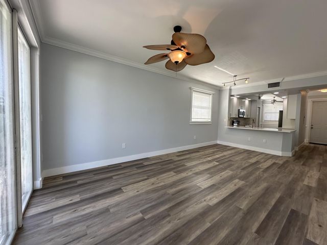27 Royal Palm Way 406, Boca Raton, FL 33432