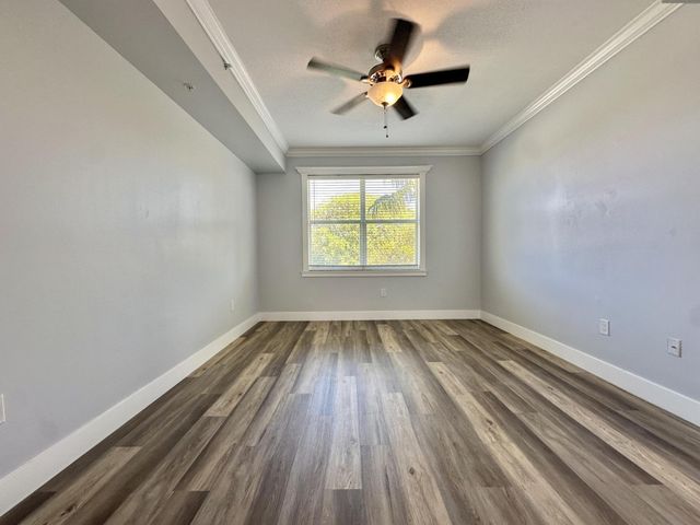27 Royal Palm Way 406, Boca Raton, FL 33432