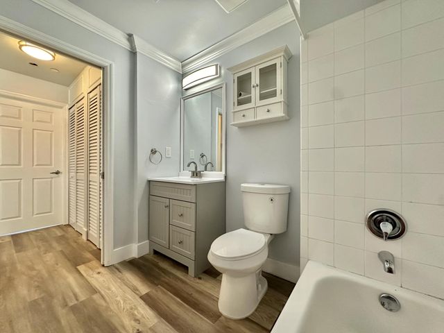 27 Royal Palm Way 406, Boca Raton, FL 33432