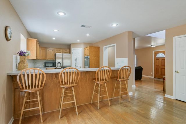 401 N RAINBOW RANCH RD, Wimberley, TX 78676