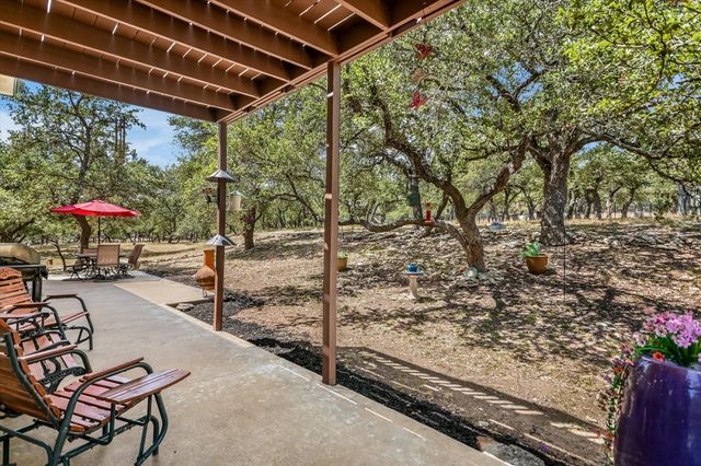 401 N RAINBOW RANCH RD, Wimberley, TX 78676