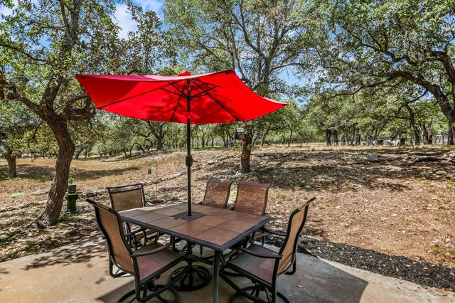 401 N RAINBOW RANCH RD, Wimberley, TX 78676