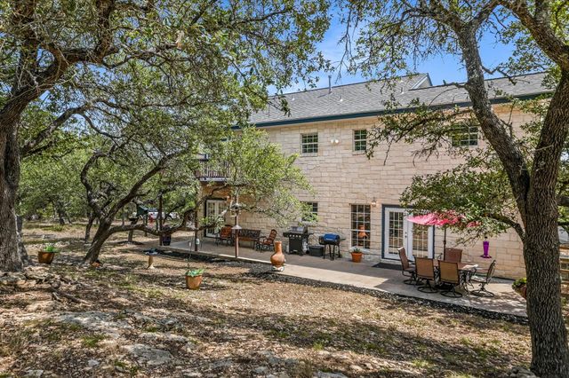 401 N RAINBOW RANCH RD, Wimberley, TX 78676