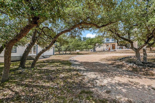 401 N RAINBOW RANCH RD, Wimberley, TX 78676