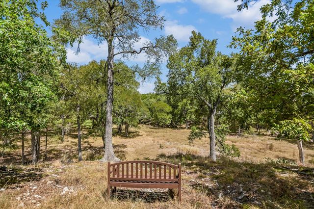 401 N RAINBOW RANCH RD, Wimberley, TX 78676