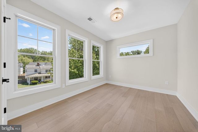 9906 EDWARD AVE, Bethesda, MD 20814