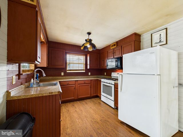 63 NORTH AVE, Smyrna, DE 19977