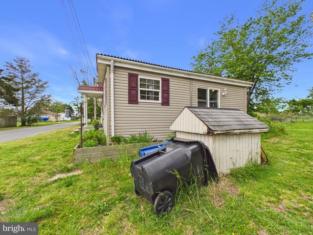 63 NORTH AVE, Smyrna, DE 19977
