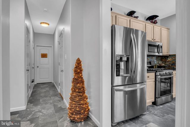 8 GLENN VW, Carlisle, PA 17013