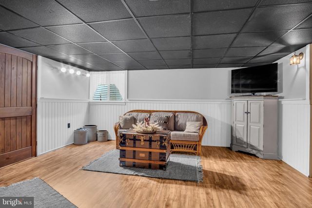 8 GLENN VW, Carlisle, PA 17013