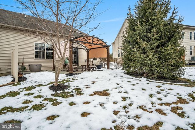 8 GLENN VW, Carlisle, PA 17013