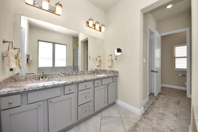 1407 Adell Rose Lane, Houston, TX 77043