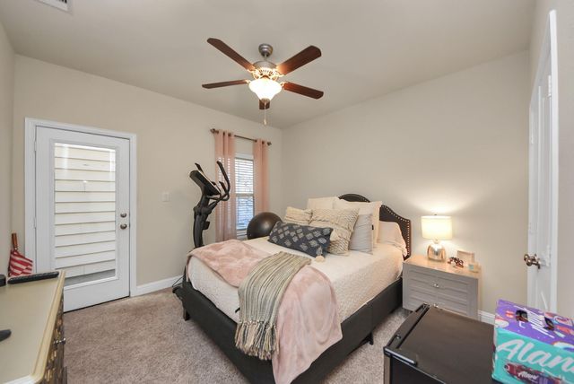 1407 Adell Rose Lane, Houston, TX 77043