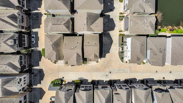 1407 Adell Rose Lane, Houston, TX 77043