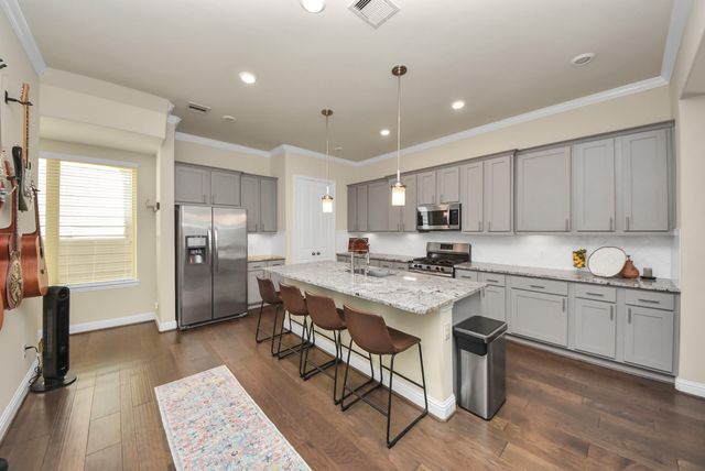 1407 Adell Rose Lane, Houston, TX 77043