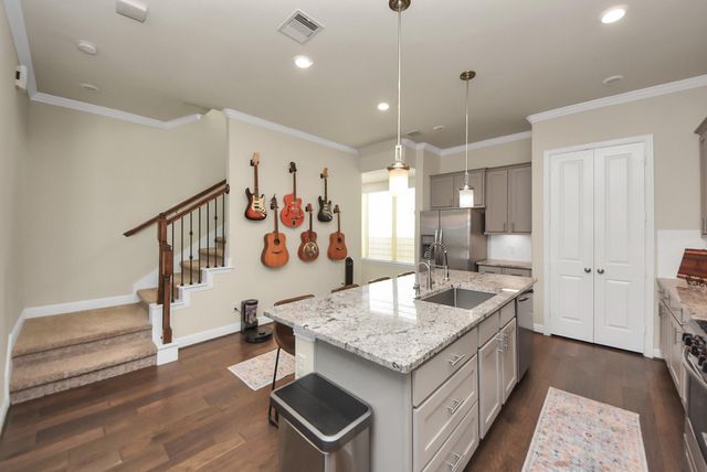 1407 Adell Rose Lane, Houston, TX 77043