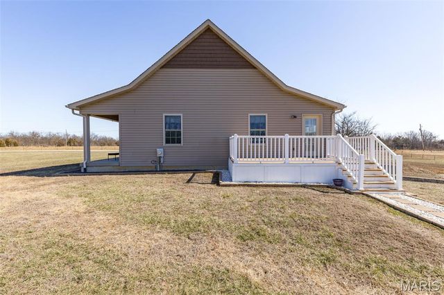 110 Crossover Ridge Road, Fredericktown, MO 63645