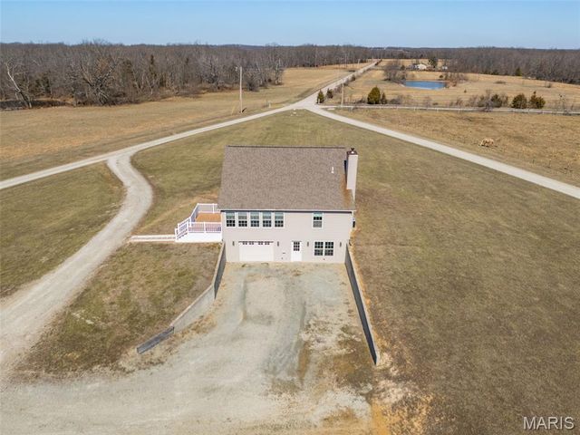 110 Crossover Ridge Road, Fredericktown, MO 63645