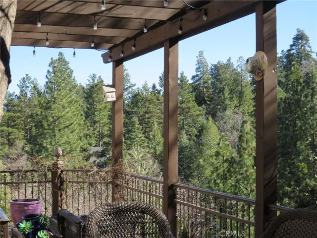 26335 Walnut Hills Drive, Lake Arrowhead, CA 92352