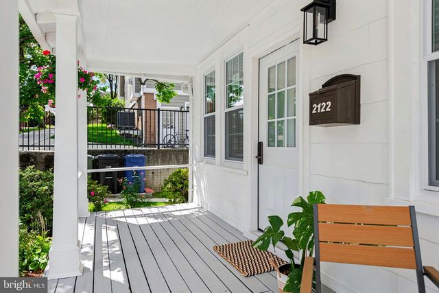 2122 N THOMAS ST, Arlington, VA 22207