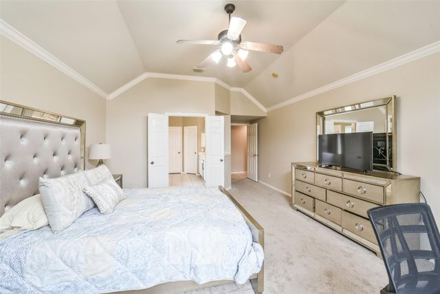 2612 Sun Flare Lane, Pearland, TX 77584