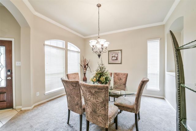 2612 Sun Flare Lane, Pearland, TX 77584