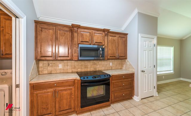 141 Satinwood Cir, Haughton, LA 71037