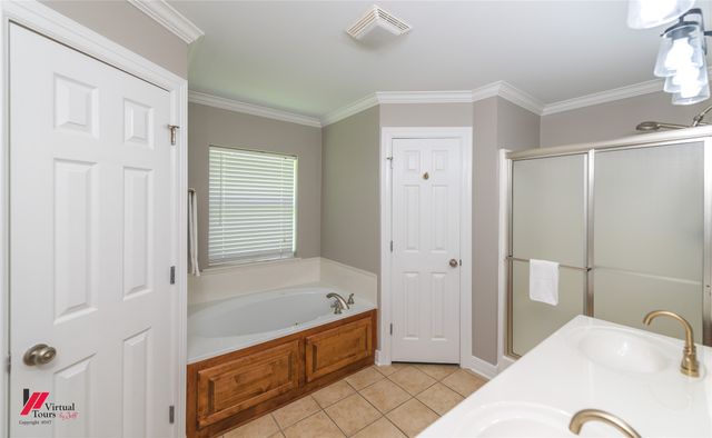 141 Satinwood Cir, Haughton, LA 71037