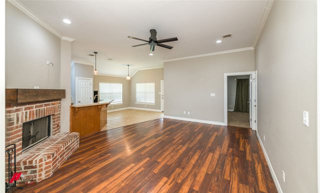 141 Satinwood Cir, Haughton, LA 71037