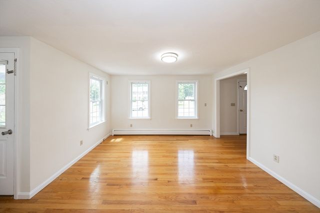 22 Haven Hill Road, Rutland, MA 01543