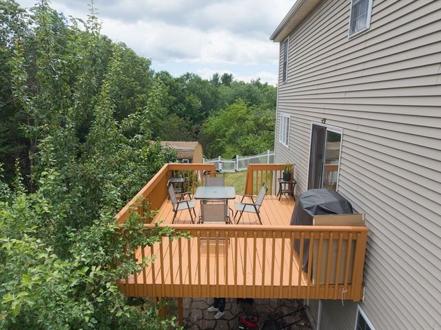 22 Haven Hill Road, Rutland, MA 01543