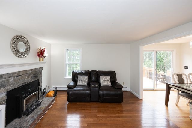 22 Haven Hill Road, Rutland, MA 01543