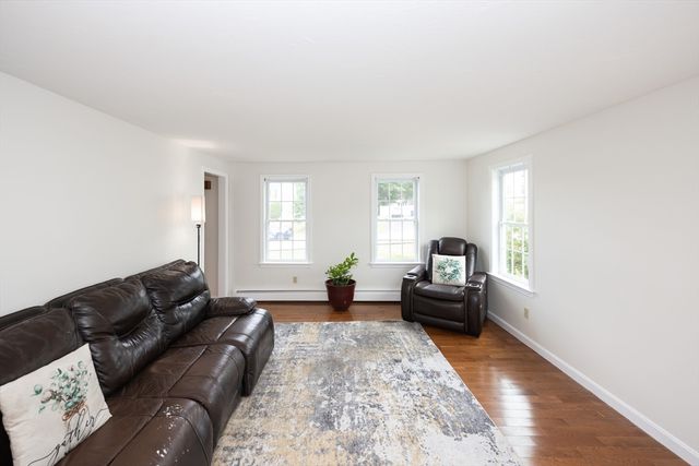 22 Haven Hill Road, Rutland, MA 01543