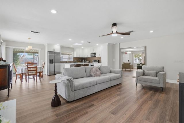 6145 MARY LYNN COURT, Orlando, FL 32807