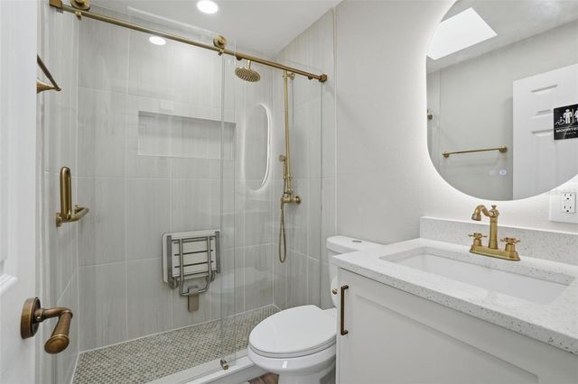 6145 MARY LYNN COURT, Orlando, FL 32807