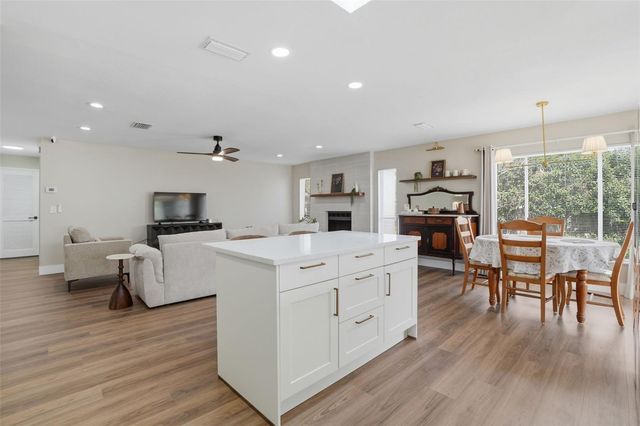 6145 MARY LYNN COURT, Orlando, FL 32807