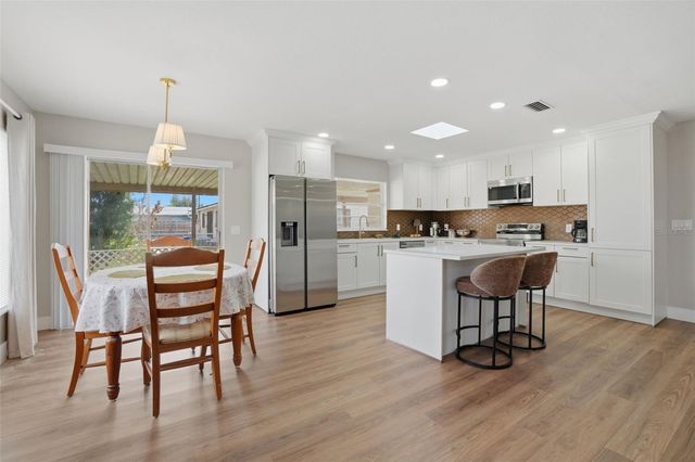 6145 MARY LYNN COURT, Orlando, FL 32807