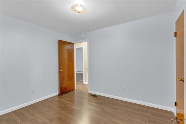 4567 Beach Ridge Road, Pendleton, NY 14094