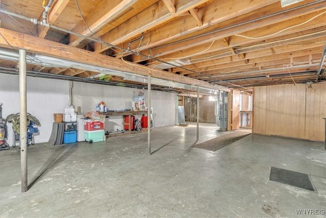 4567 Beach Ridge Road, Pendleton, NY 14094