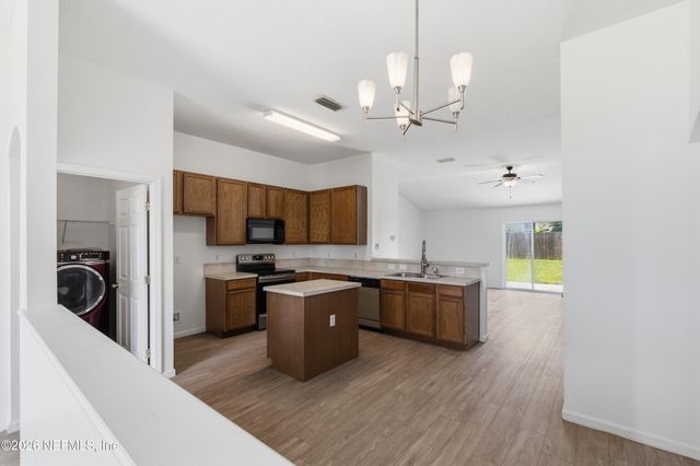 601 KILWINNING Lane, Orange Park, FL 32065
