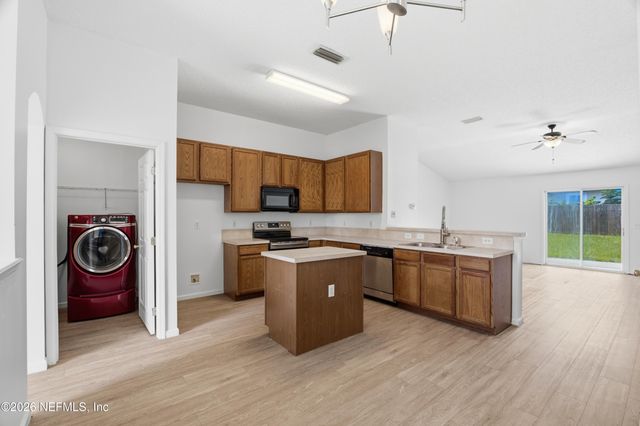 601 KILWINNING Lane, Orange Park, FL 32065
