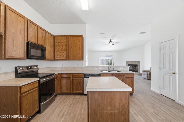 601 KILWINNING Lane, Orange Park, FL 32065