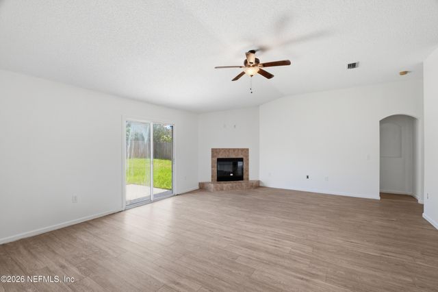 601 KILWINNING Lane, Orange Park, FL 32065