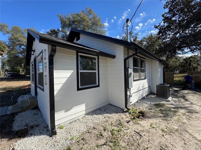 290 E MINNESOTA AVENUE, Orange City, FL 32763