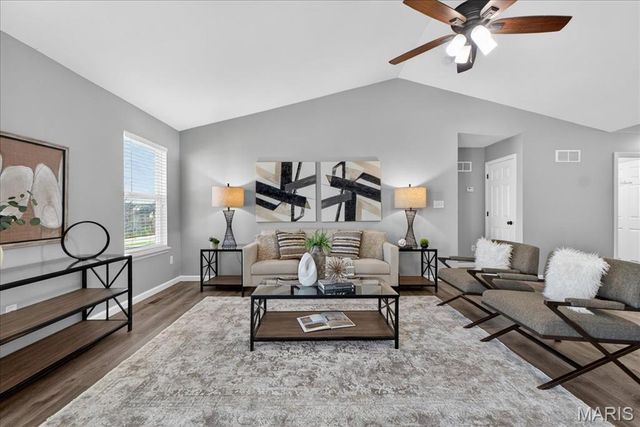 207 Bluestem Lane, O'fallon, MO 63366