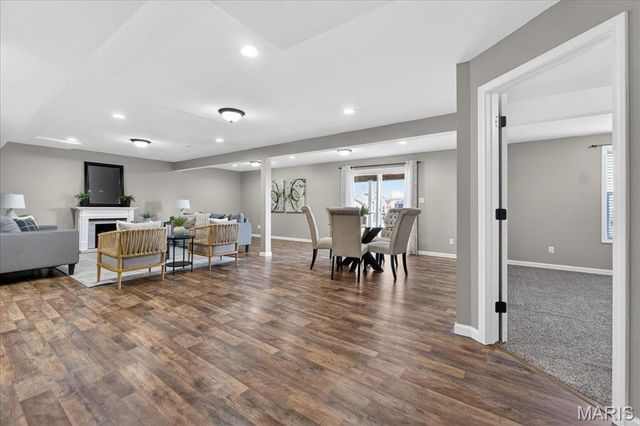 207 Bluestem Lane, O'fallon, MO 63366